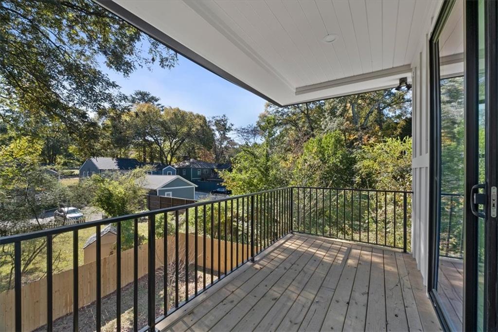 247 Greenwood Circle