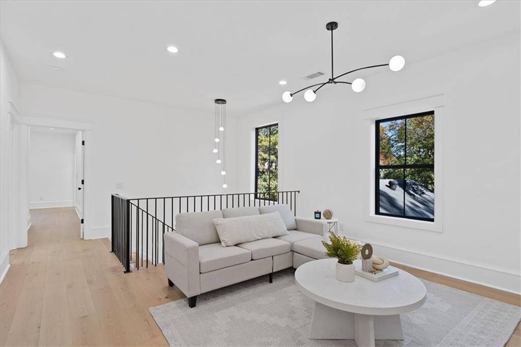 247 Greenwood Circle