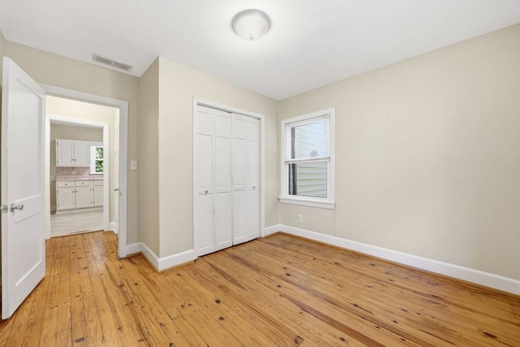 2518 Pine Lake Place