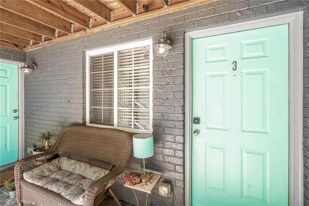 210 Sampson Street NE Unit 3