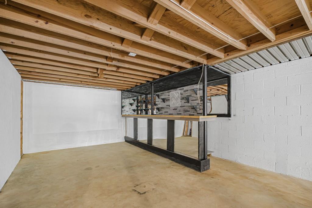 483 Rollingwood Drive