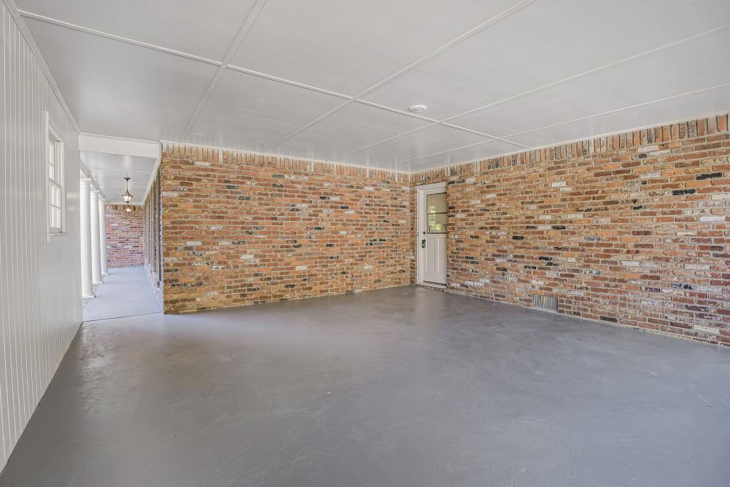 483 Rollingwood Drive