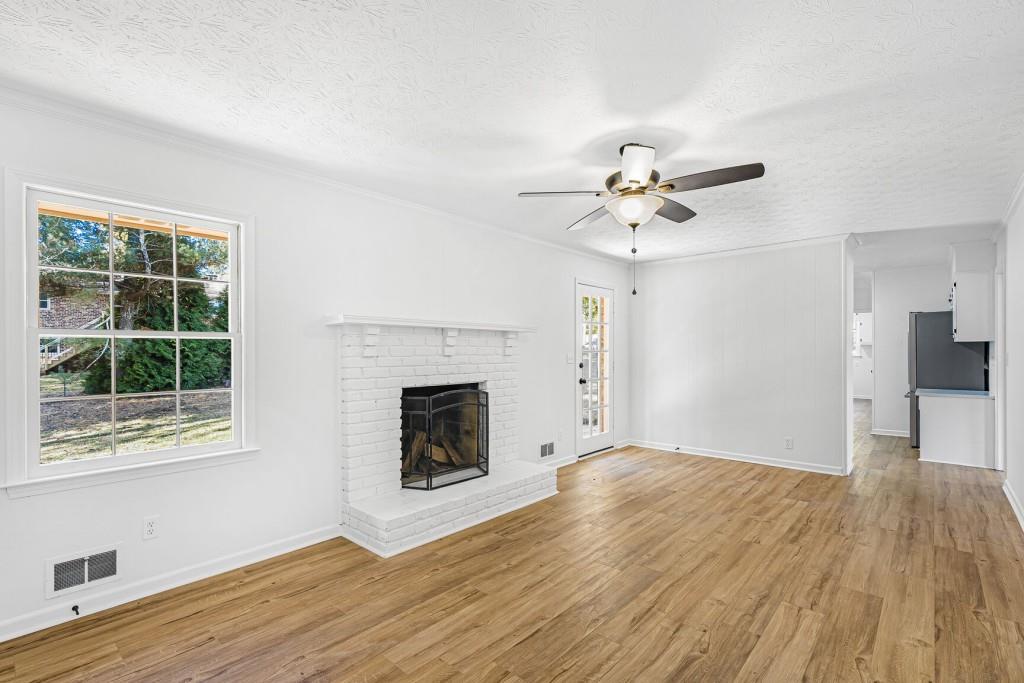 483 Rollingwood Drive