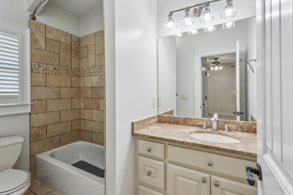 1363 Sylvan Circle NE Unit A