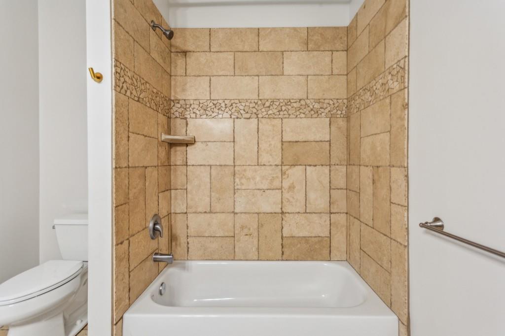 1363 Sylvan Circle NE Unit A