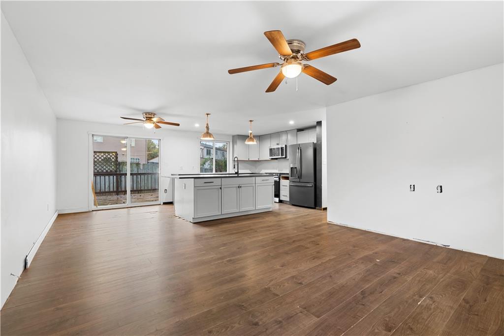 425 Worthington Hills Court