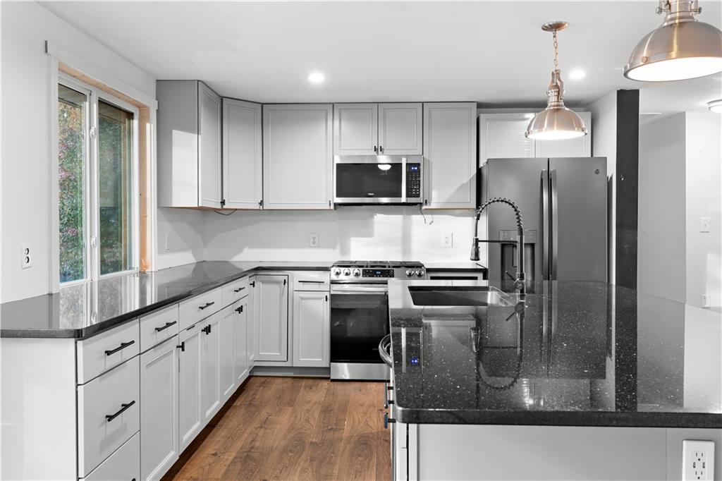 425 Worthington Hills Court