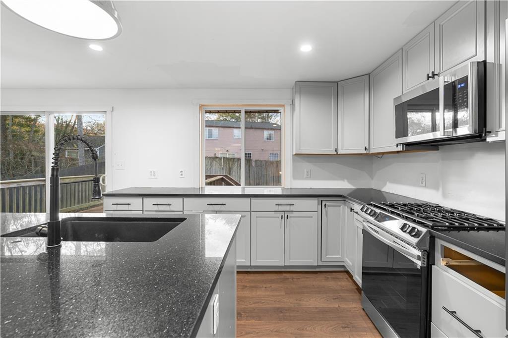 425 Worthington Hills Court