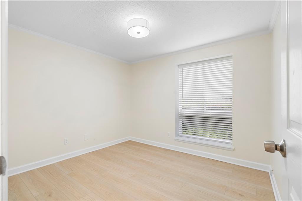 10630 Worthington Hills Manor