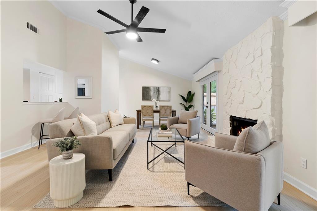 10630 Worthington Hills Manor