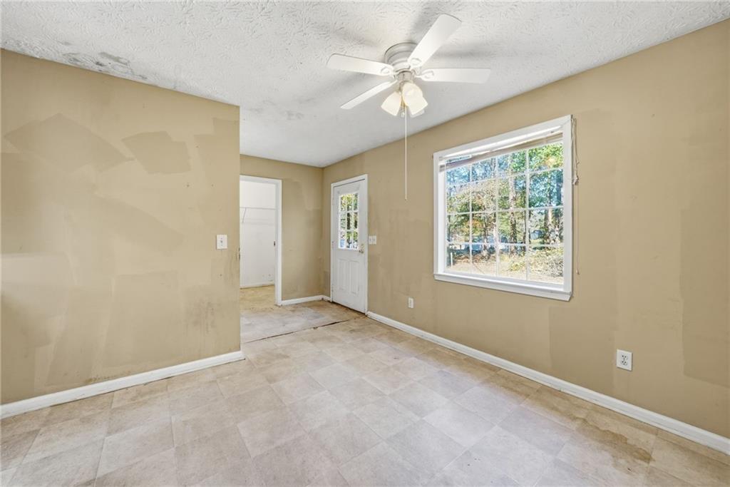 255 Countryside Lane