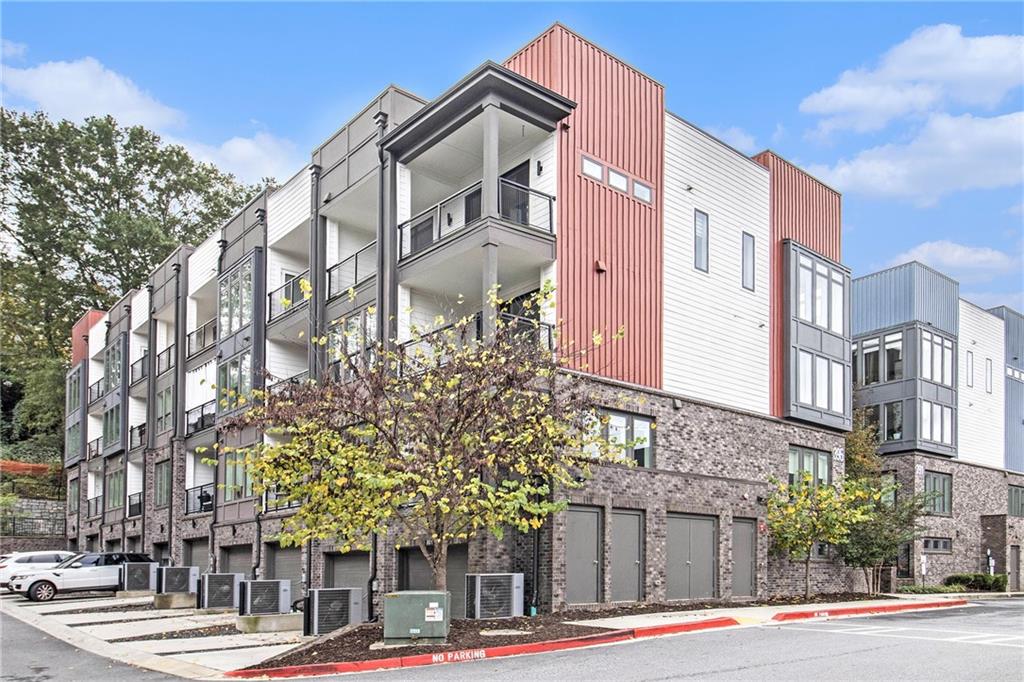 395 Pratt Drive SE Unit 801