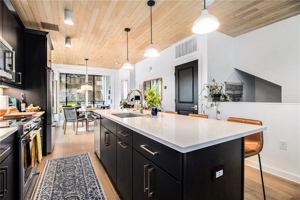 395 Pratt Drive SE Unit 801