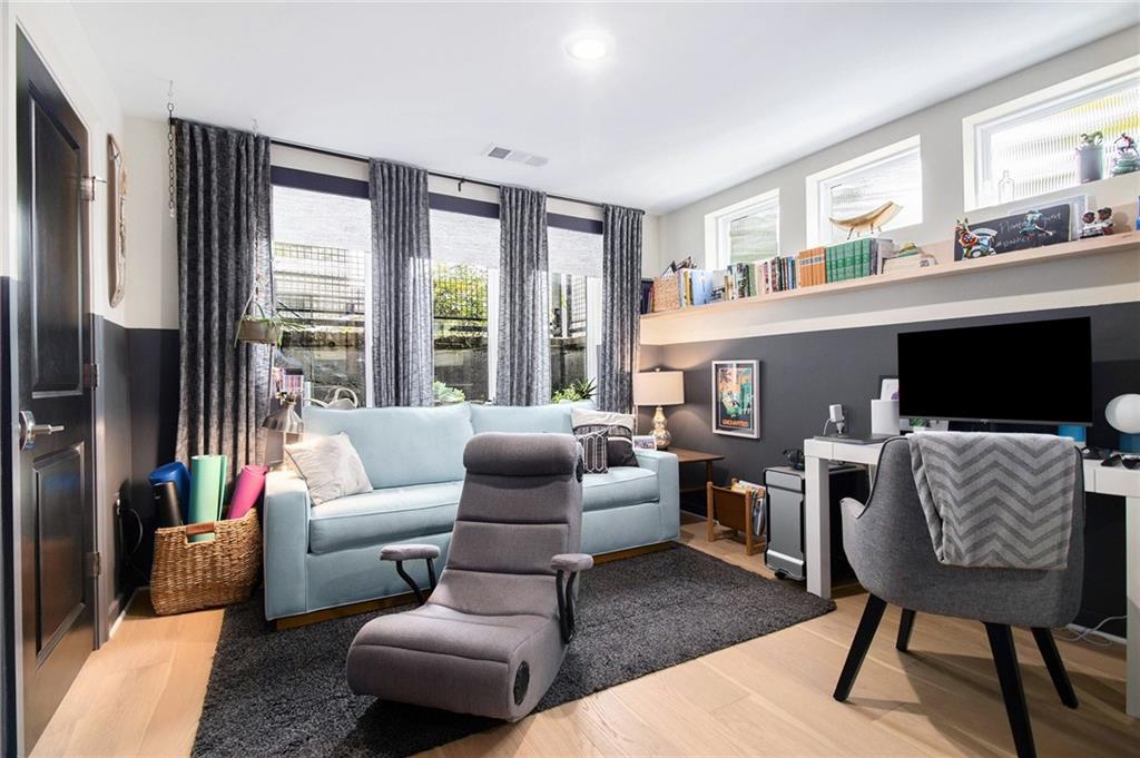 395 Pratt Drive SE Unit 801