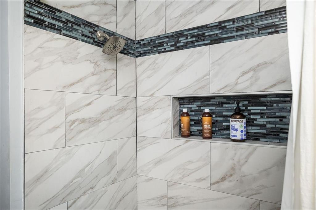 1778 FLINTWOOD Drive SE