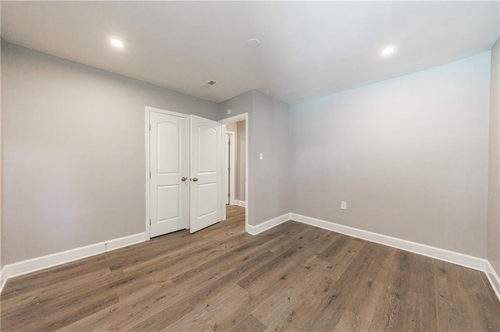 1391 Elizabeth Avenue SW