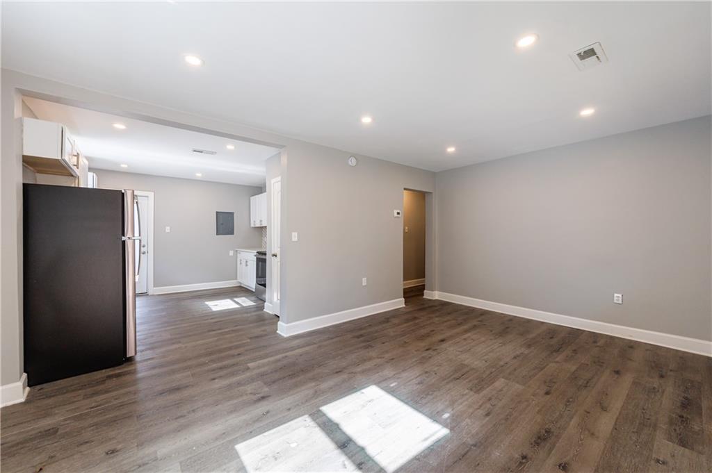 1391 Elizabeth Avenue SW