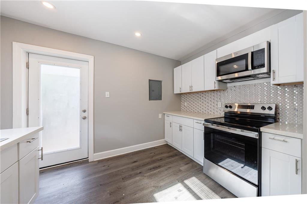 1391 Elizabeth Avenue SW