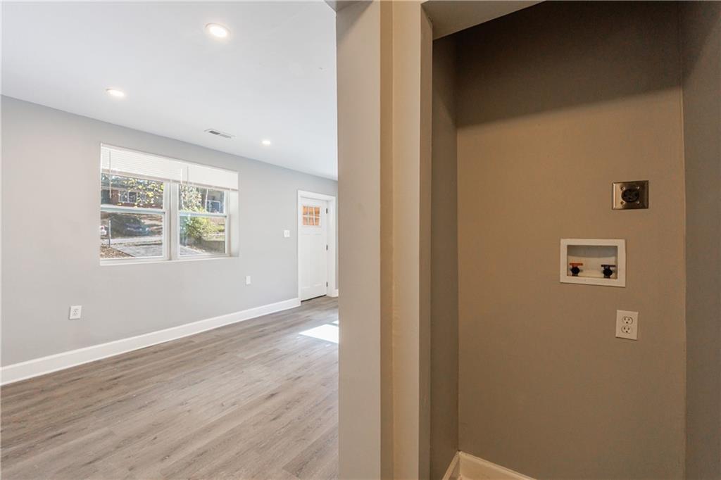 1391 Elizabeth Avenue SW