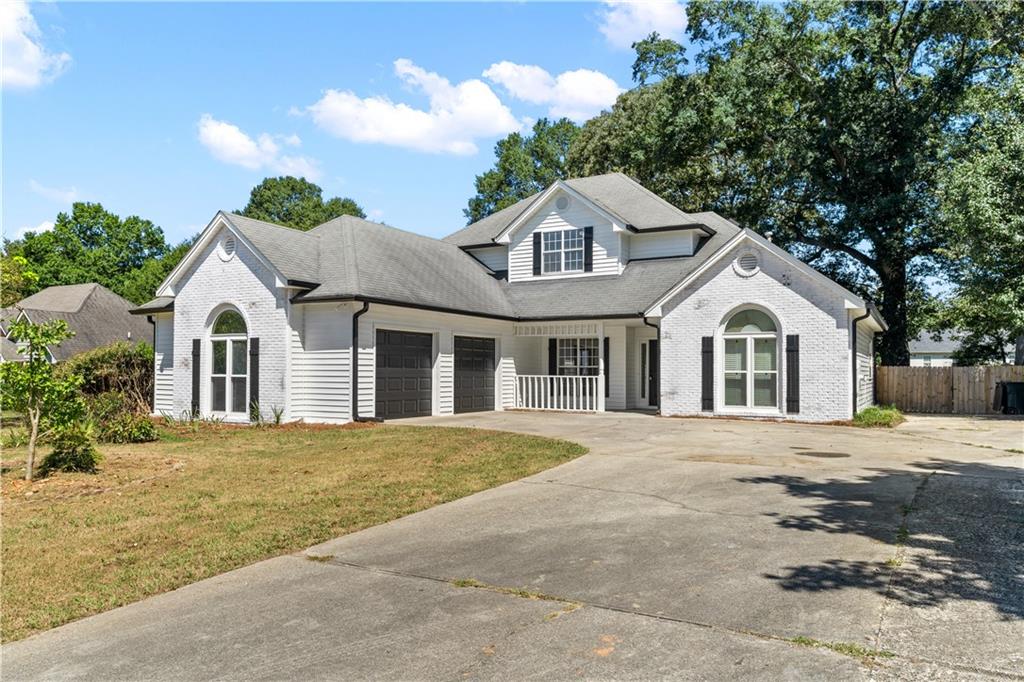 2881 Bridle Creek Drive SW