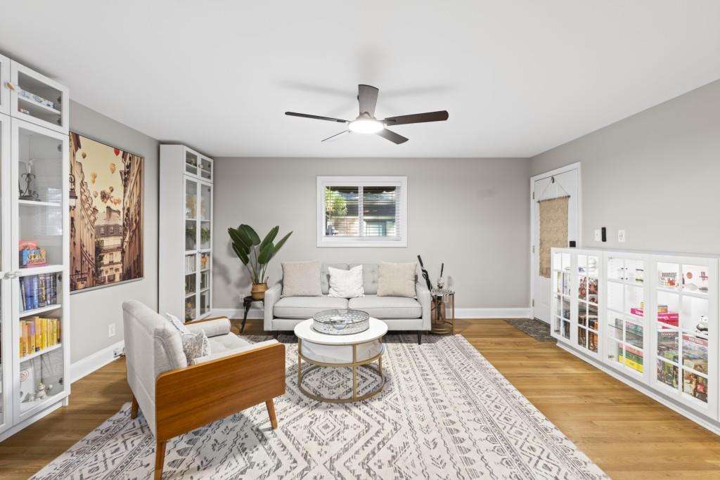 394 6th Street NE Unit 2