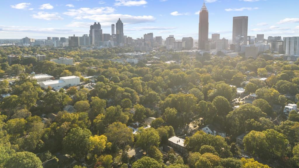 394 6th Street NE Unit 2