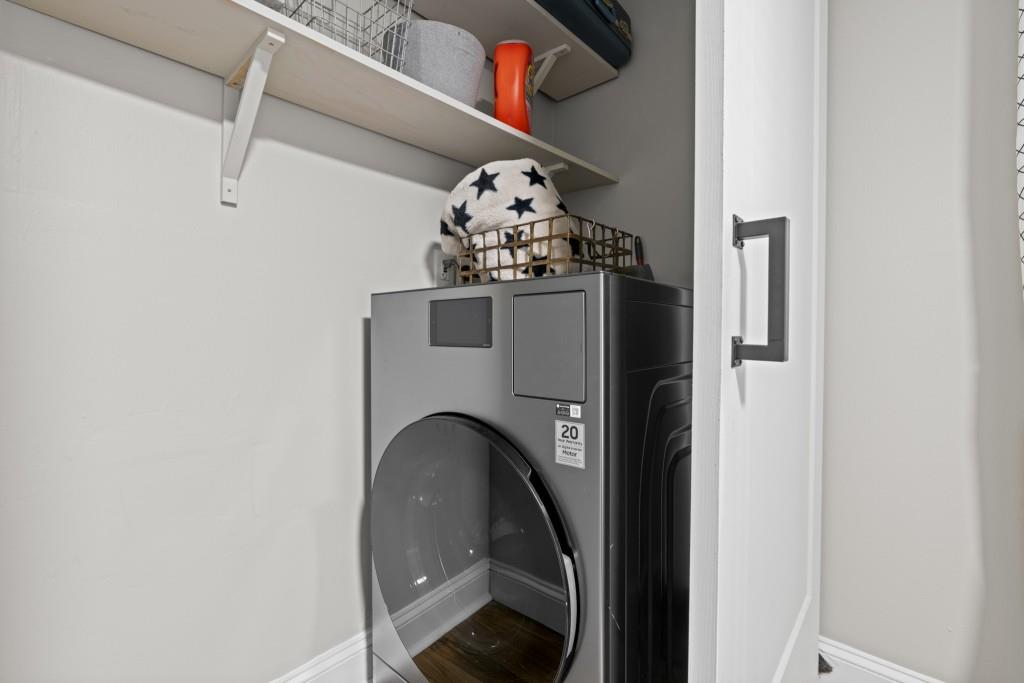 394 6th Street NE Unit 2