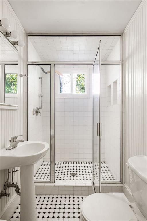 5450 E Mountain Street