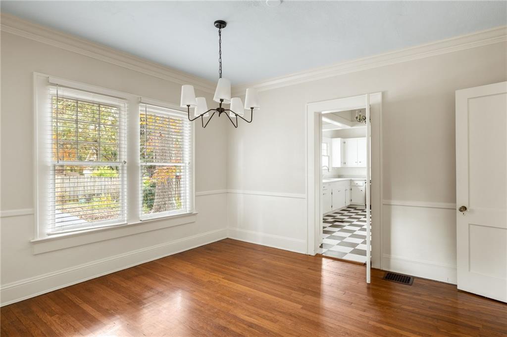 5450 E Mountain Street