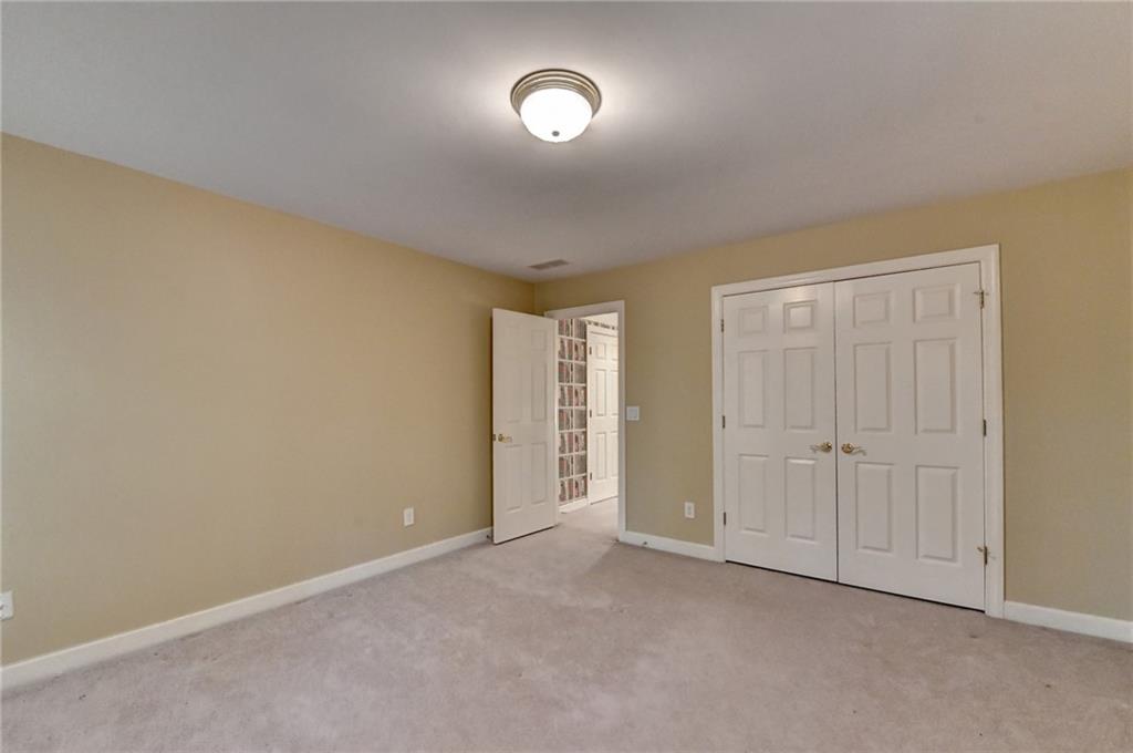 1020 Vintage Club Drive