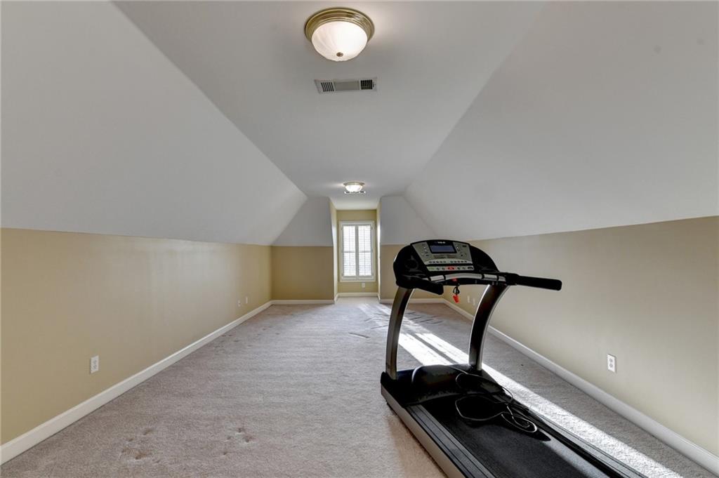 1020 Vintage Club Drive