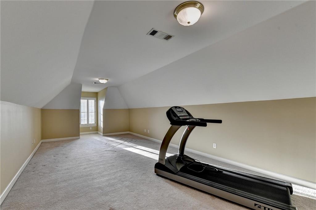 1020 Vintage Club Drive