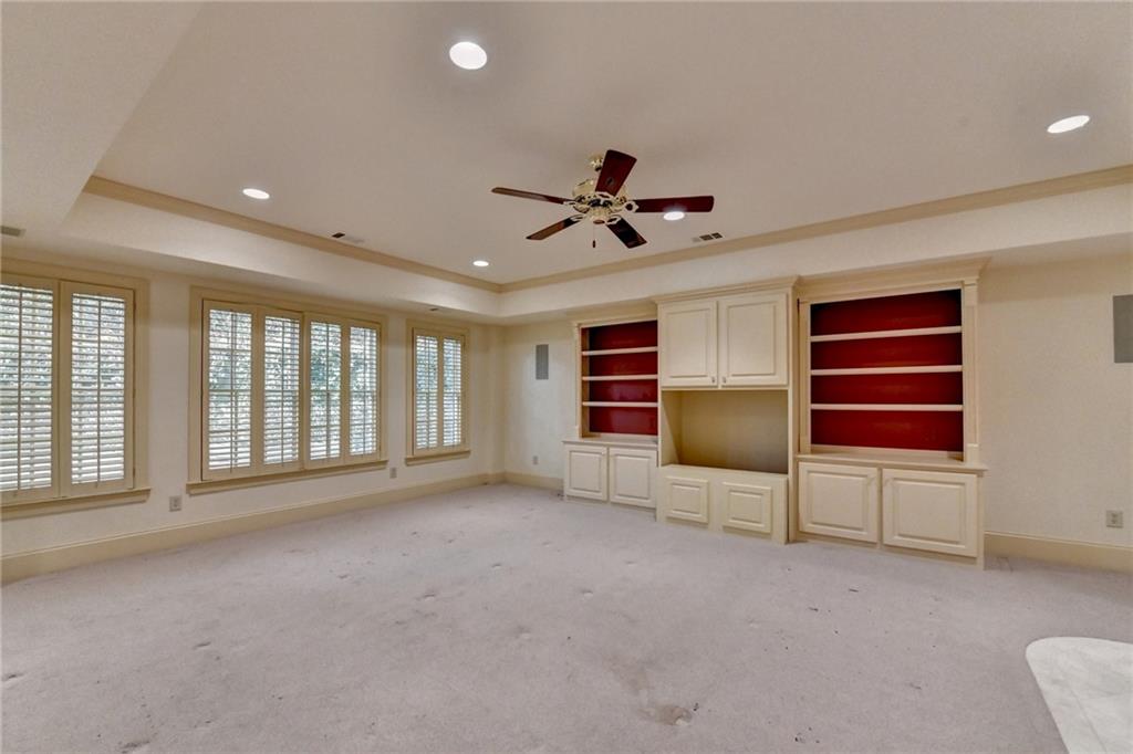 1020 Vintage Club Drive