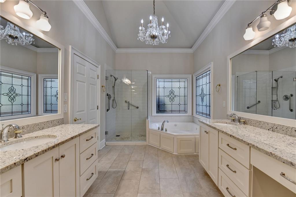 1020 Vintage Club Drive