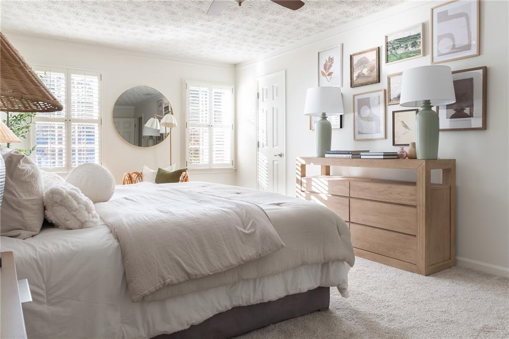 2268 Woodsfield Lane NE