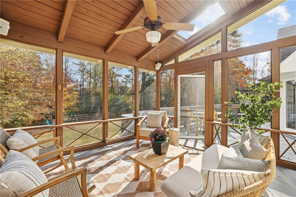 2268 Woodsfield Lane NE