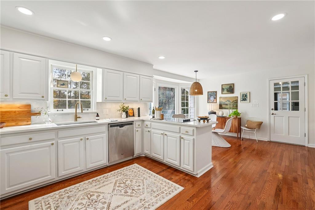 2268 Woodsfield Lane NE