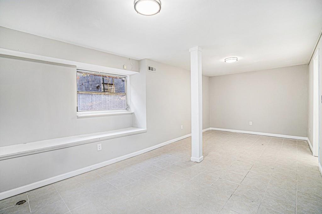 2693 Washington Street NW