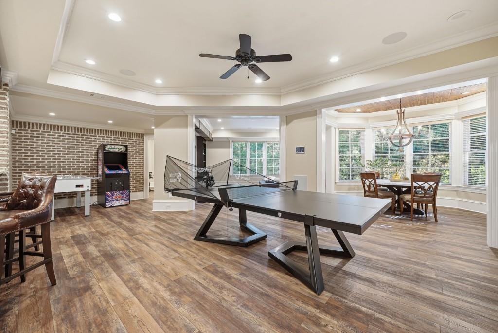 841 Camden Park Court NE