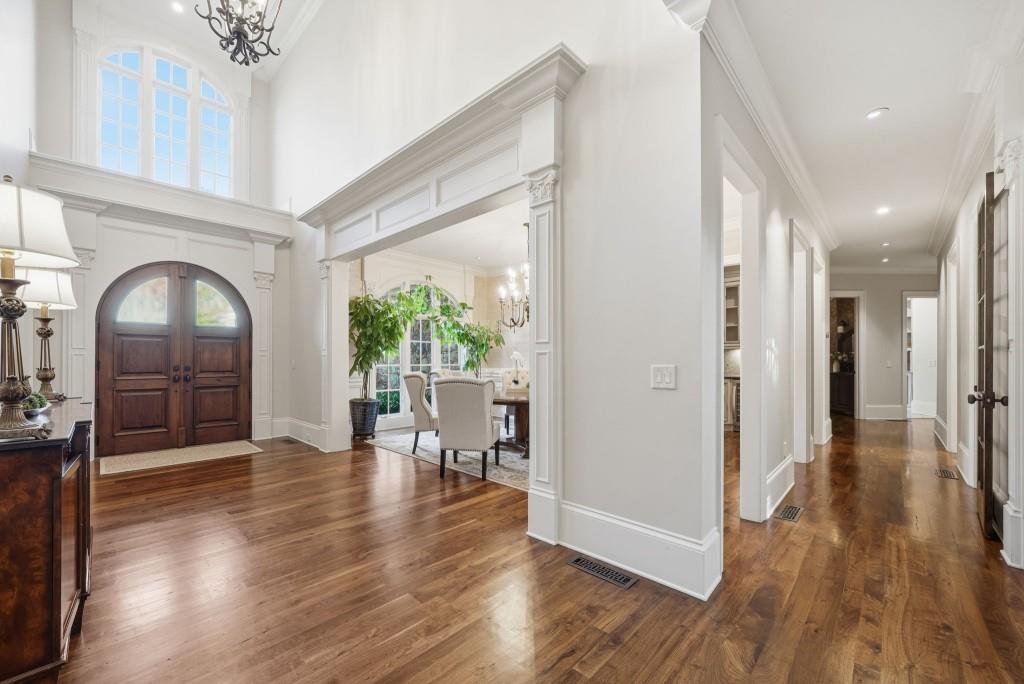 841 Camden Park Court NE