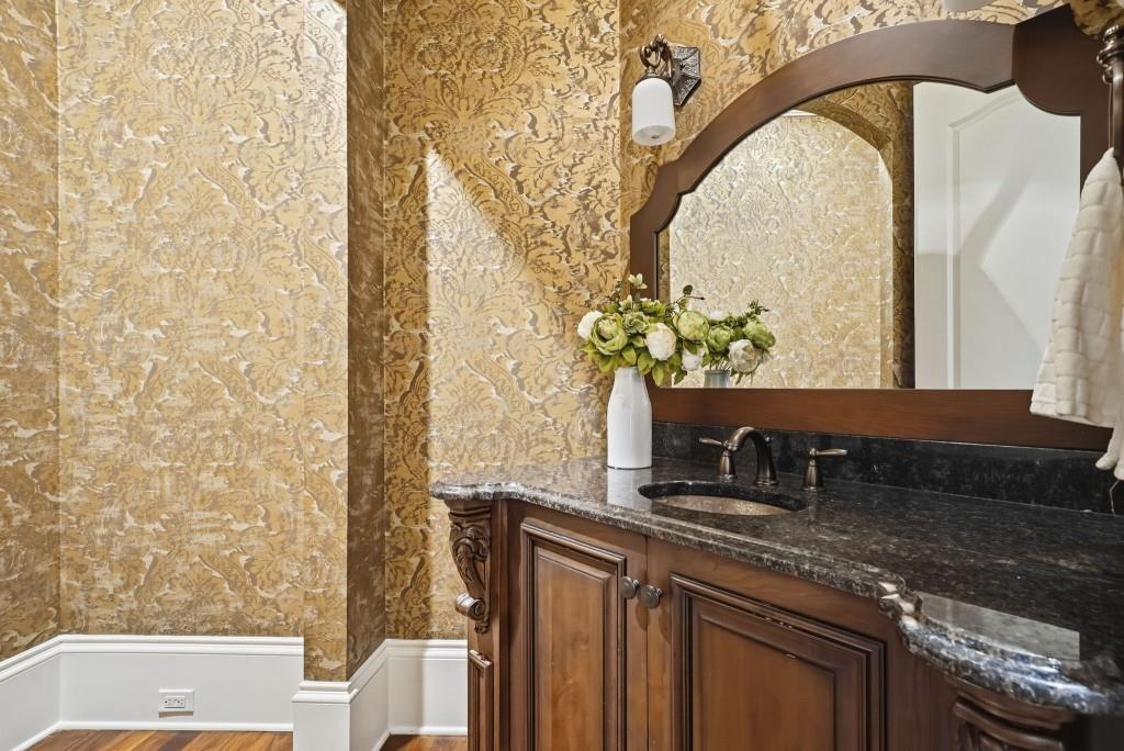 841 Camden Park Court NE