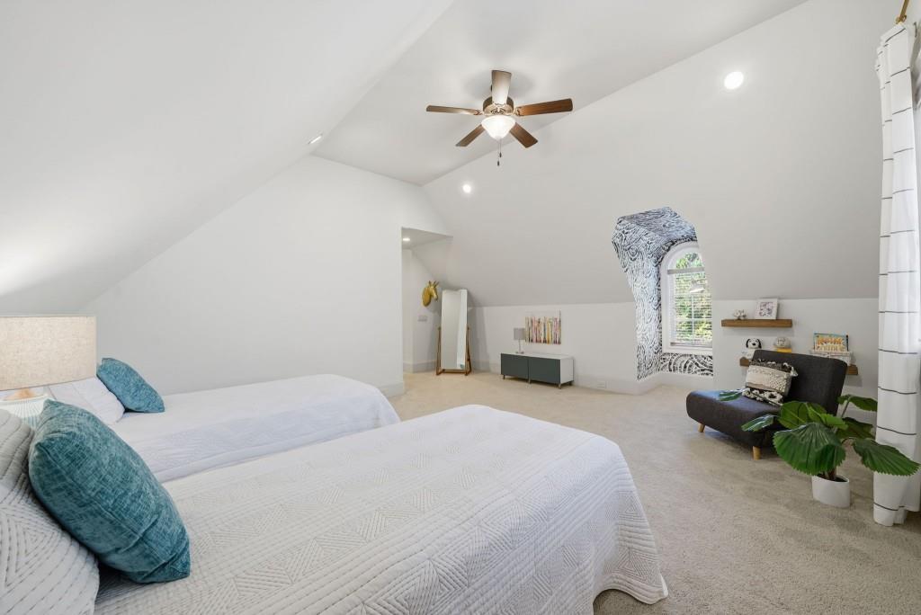 841 Camden Park Court NE