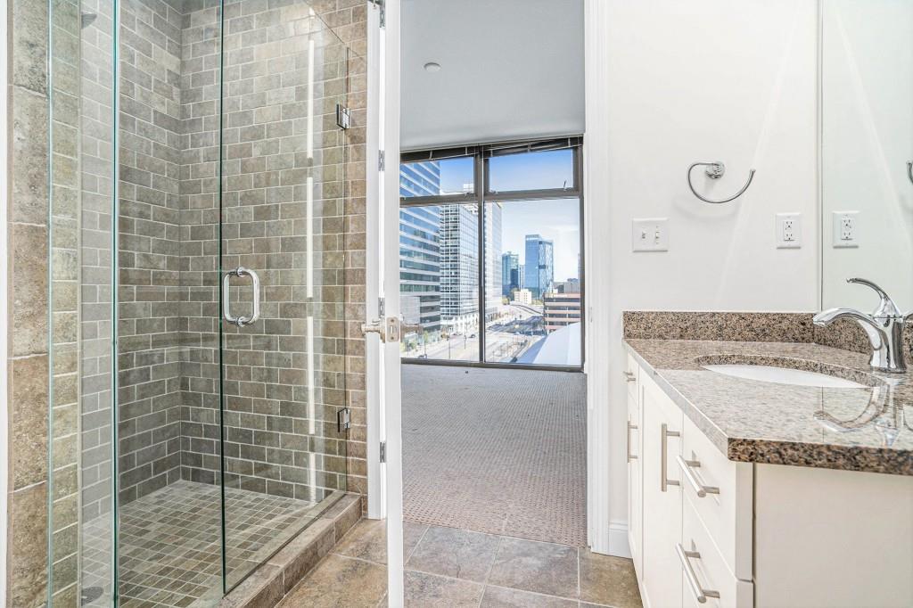 270 17th Street NW Unit 702