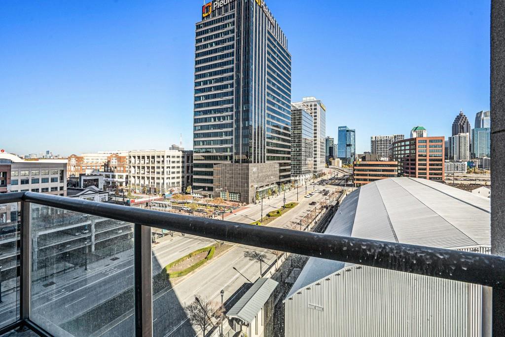 270 17th Street NW Unit 702