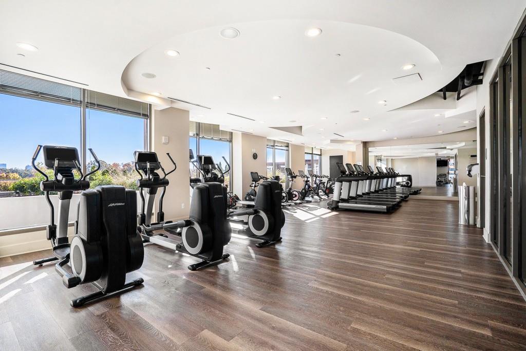 270 17th Street NW Unit 702