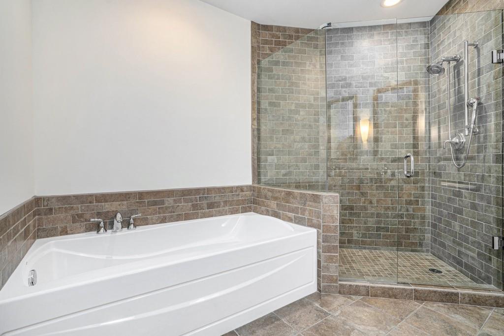 270 17th Street NW Unit 702