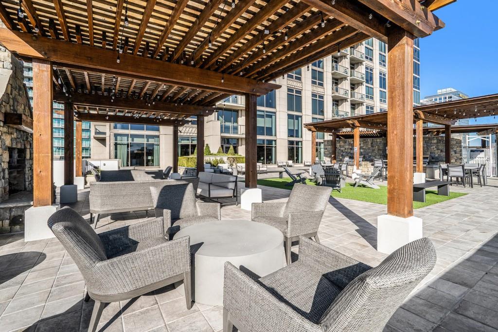 270 17th Street NW Unit 702