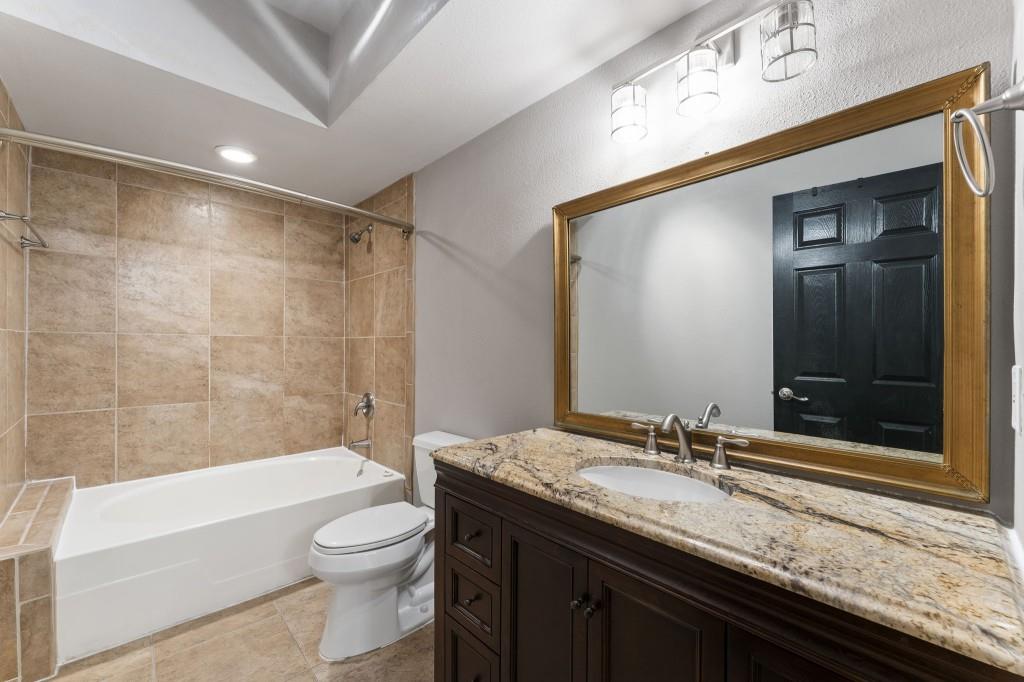 3777 Peachtree Road NE Unit 632