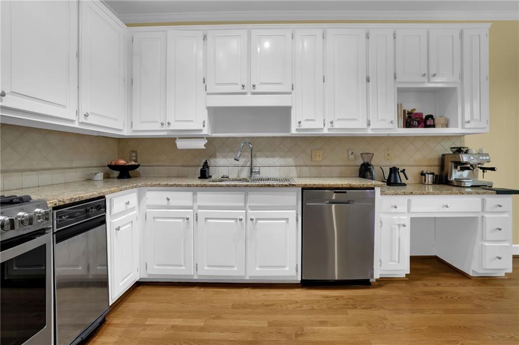 7155 Roswell Road Unit 14