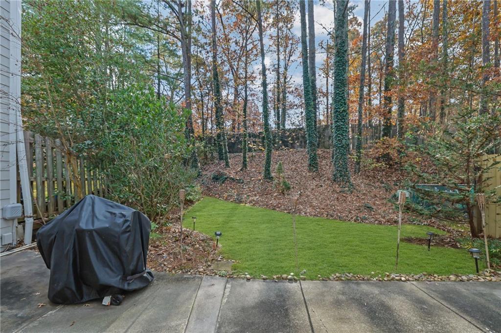 7155 Roswell Road Unit 14